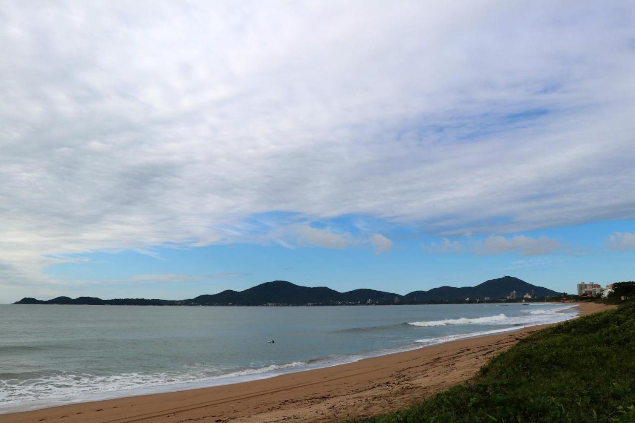Curta Praia Do Quilombo - Lunata 佩尼亚 外观 照片